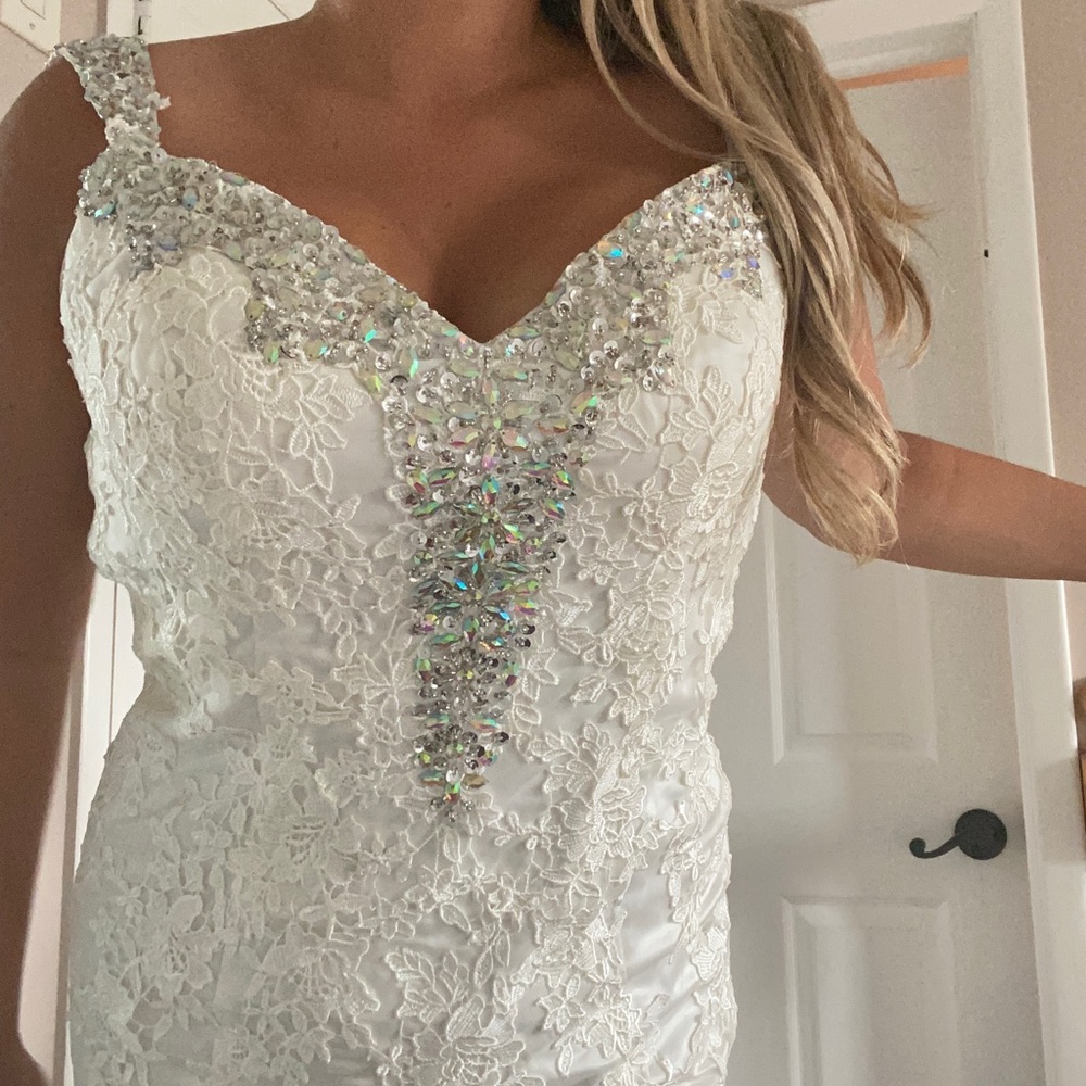 Wedding dress